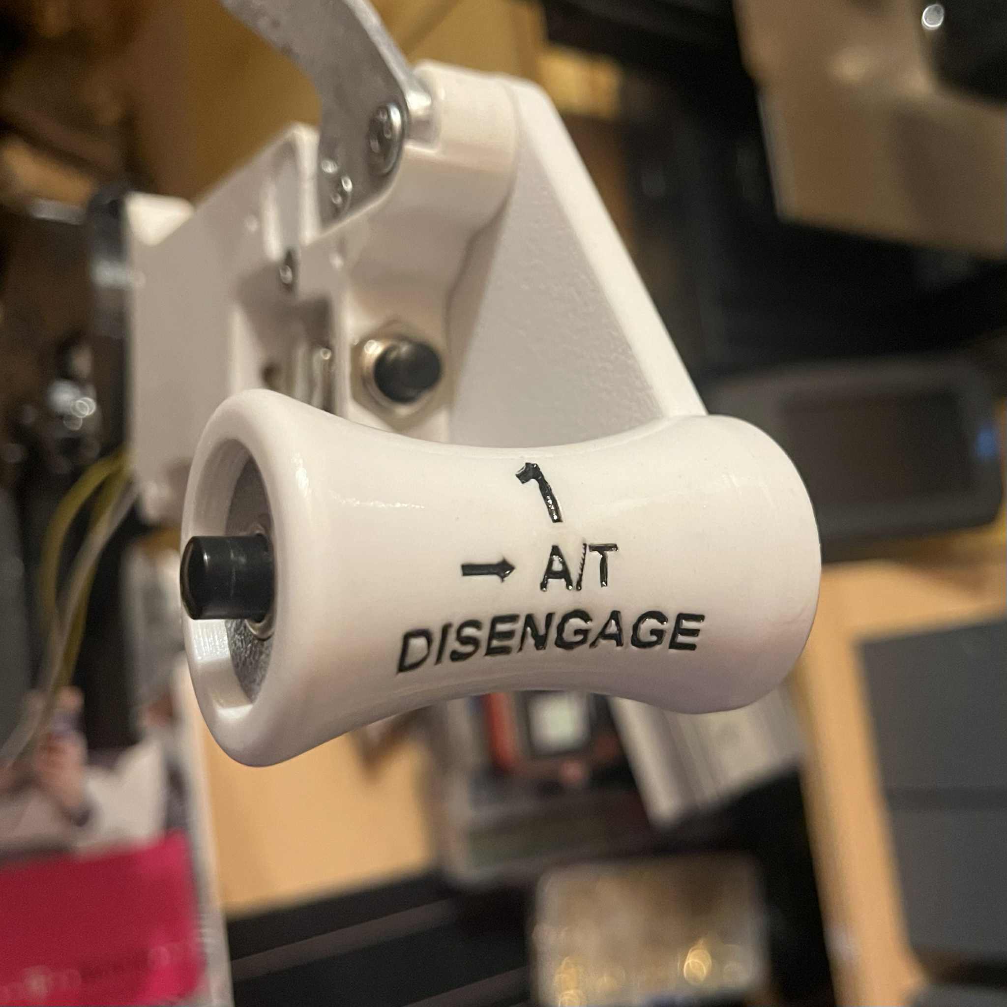 Throttle 1 main handle